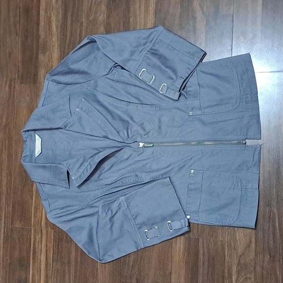 Northern Reflections |Grey v neck light jacket/blazer & woven buckles - Picture 10 of 13